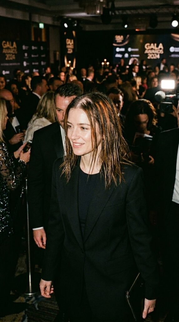 Worst Celebrity Hairstyles for Fine Hair Gone Wrong