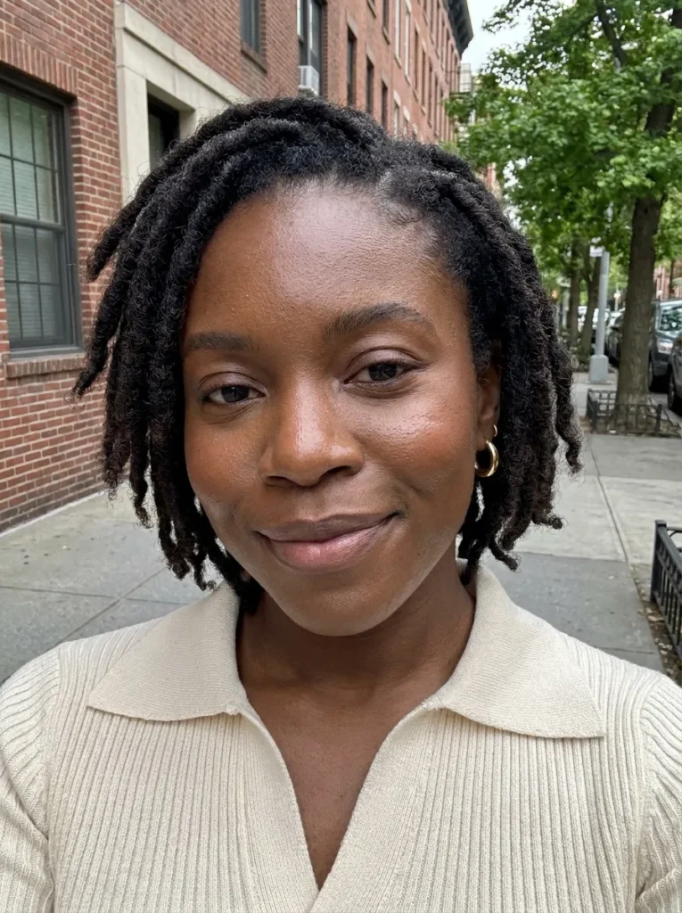 Face-Framing Knot Bob