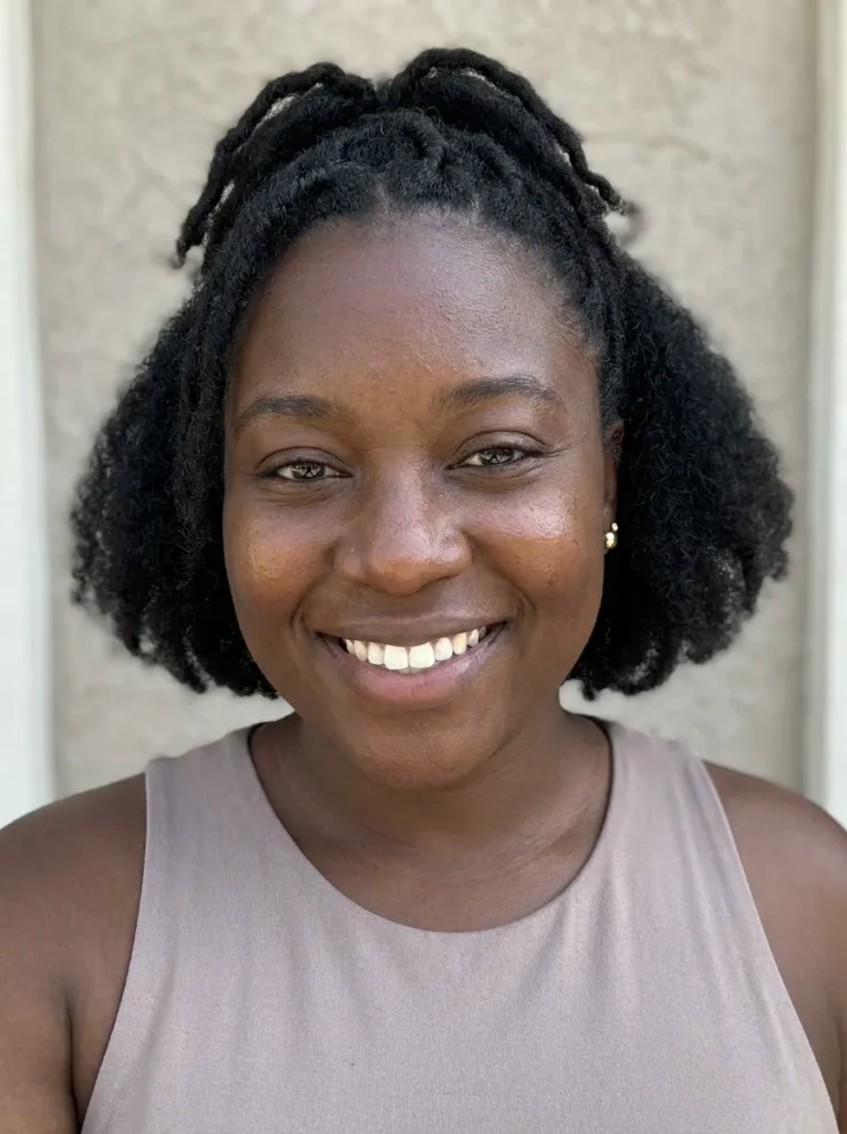 Half-Up Knot Bob