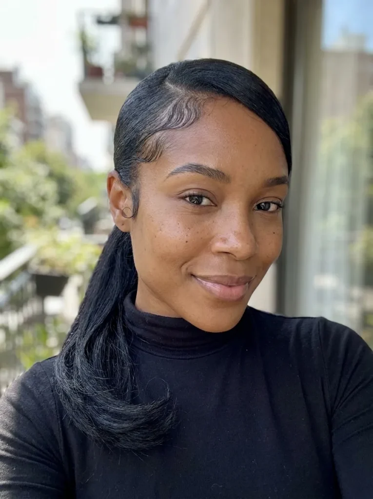 Swoop With Curled Edges