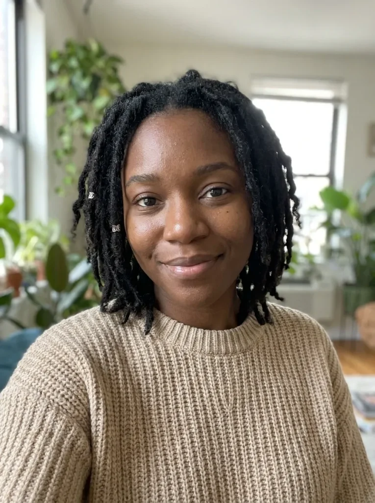 Bob Length Distressed Locs