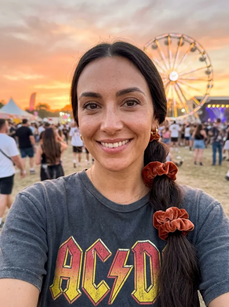 Low Ponytail With Scrunchies