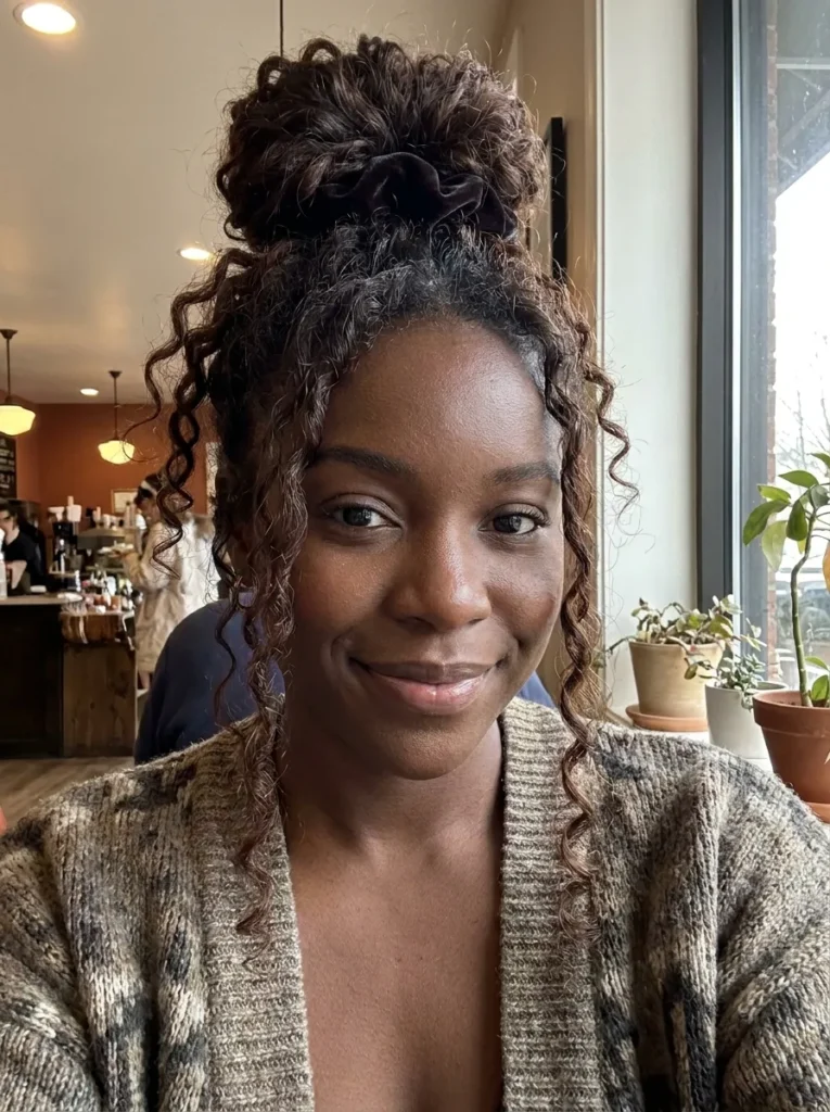Messy Bun With Loose Pieces
